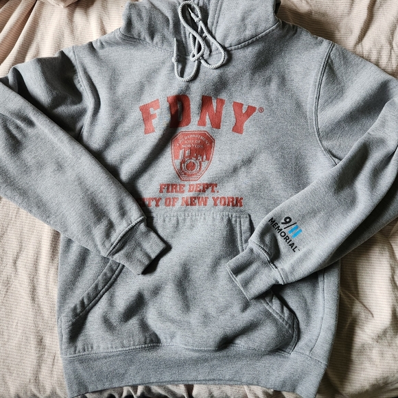 FDNY Hoodie - Picture 1 of 3